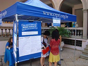 0726-divulgacao_de_atividades_de_foruns_destaque_na_5_mostra01-300x225.jpg
