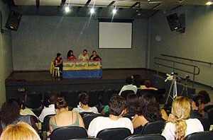 1-Seminario-de-direitos-humanos-critica-politica-de-seguranca-publica01-300x198.jpg